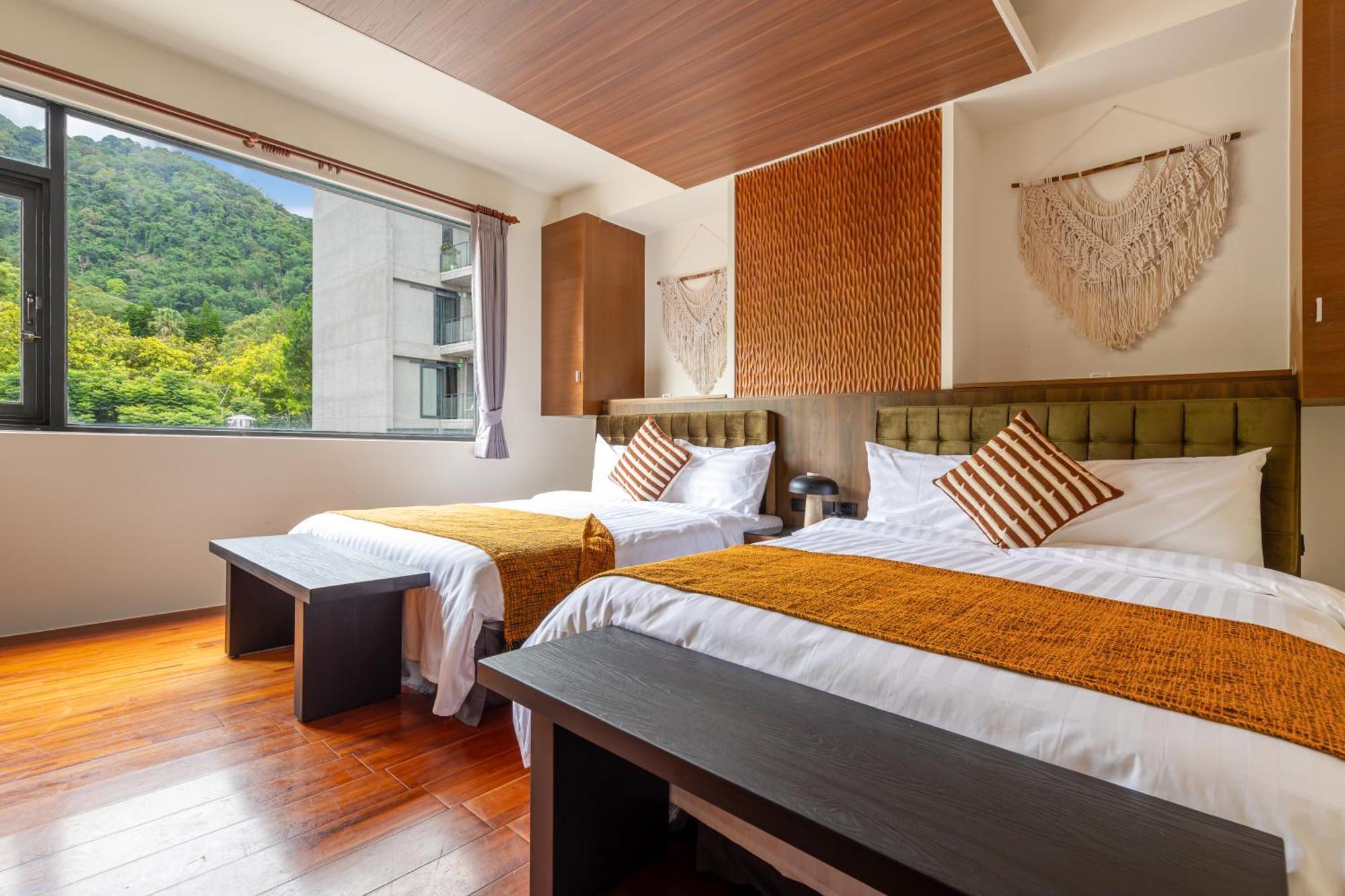 יוצ'י Sun Moon Lake Itathao Vacation Inn With Elevator מראה חיצוני תמונה