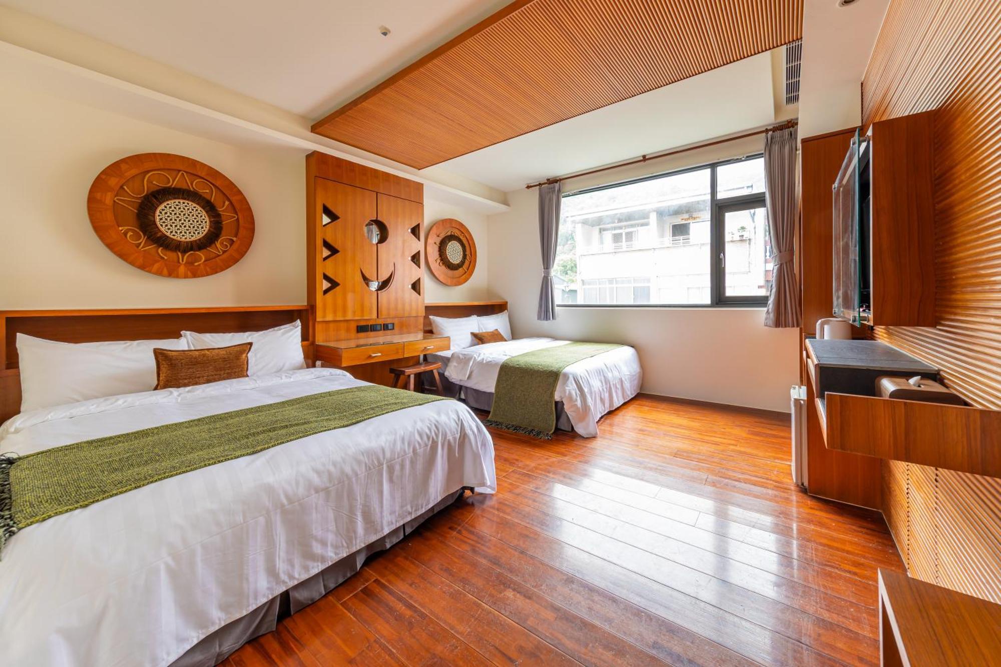 יוצ'י Sun Moon Lake Itathao Vacation Inn With Elevator מראה חיצוני תמונה